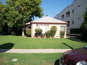 Building Photo - 5646 Farmdale Ave Unit 3/4 Rental