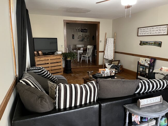 Living Room - 30 Grant St Apartments Unit Downstairs