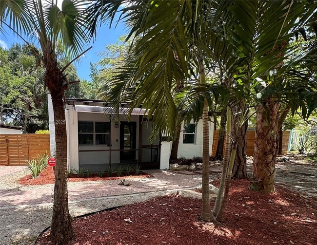 Photo - 1733 SW 13th St House