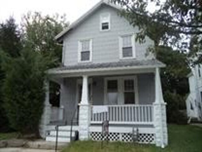 Photo - 1548 Monroe St House
