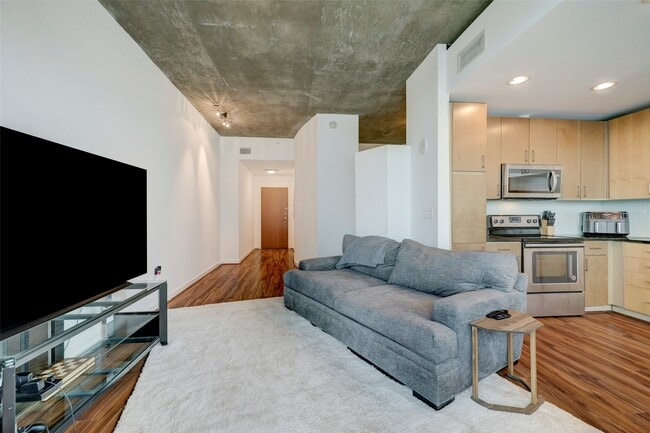 Photo - 5925 Almeda Rd