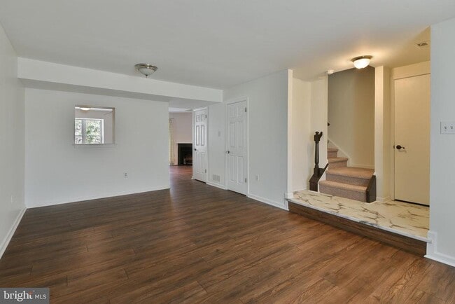 Photo - 2205 Ash Grove Rd