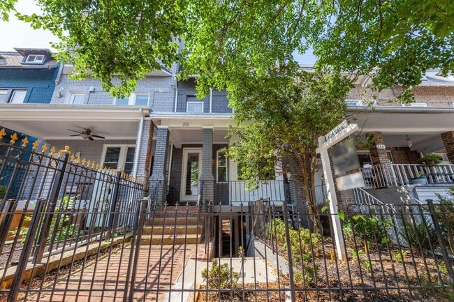 212 Upshur St NW Unit 2