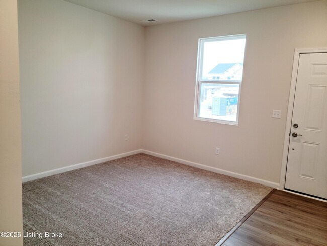 Photo - 8308 Fairmount Rd