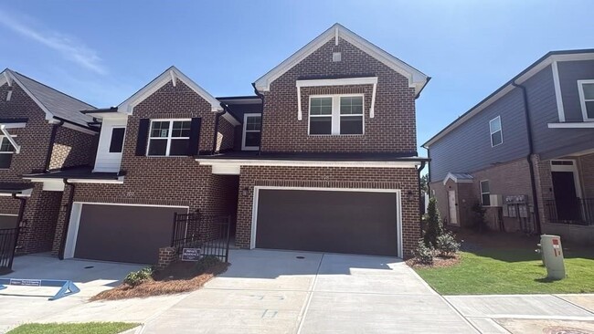 Building Photo - 198 Redbud Rd