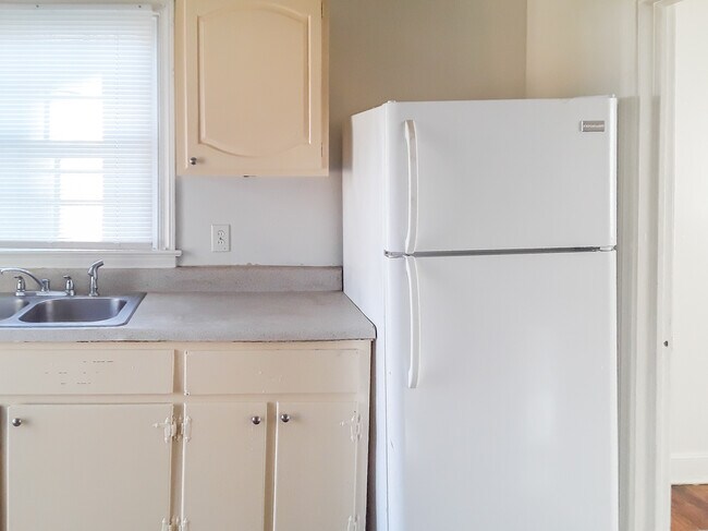 Photo - 103 Courthouse Rd