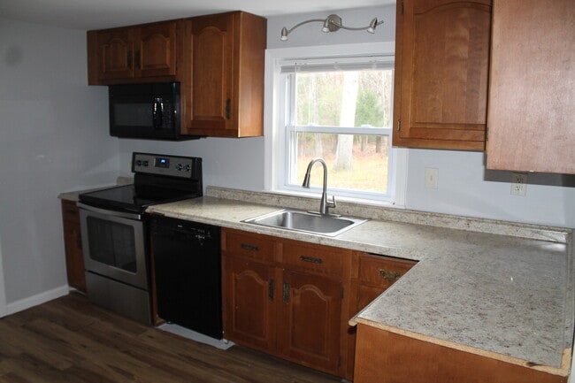 Kitchen - 167 Arch Rd