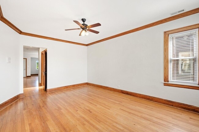 Photo - 4446 W Walton St Unidad 2