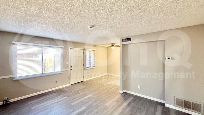 Photo - 600 S Dobson Rd