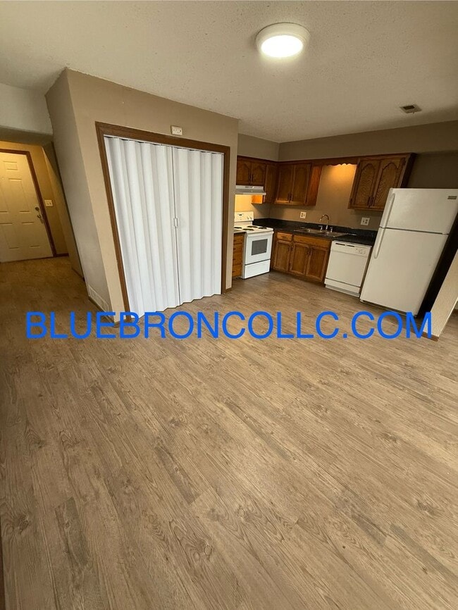 Photo - New vinyl plank flooring and updated finis... Townhome