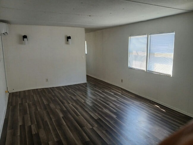 Photo - 130 S Suncoast Blvd