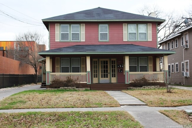 Building Photo - 810 E Ashby Pl Rental