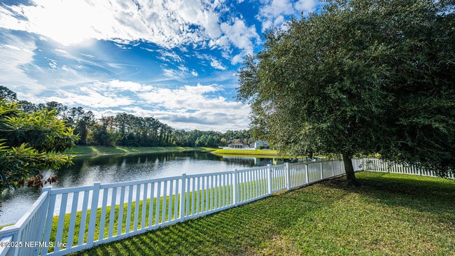 Photo - 395 Candlebark Dr