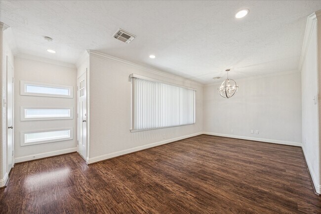 Photo - 5226 Nina Lee Ln