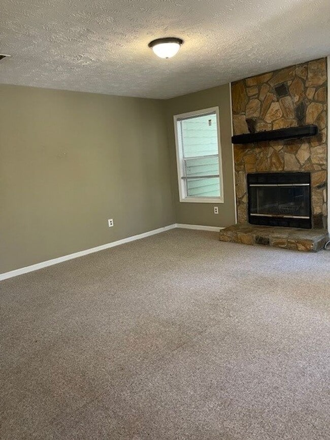 Photo - 6800 Willowbrook Dr