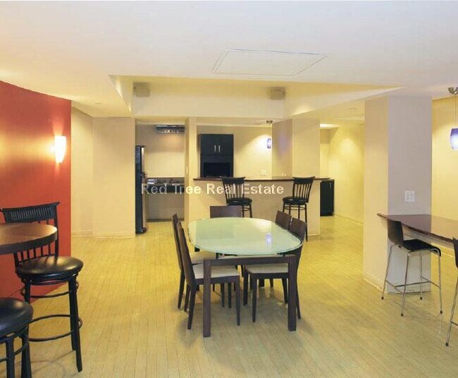 185 Freeman St Unit 248