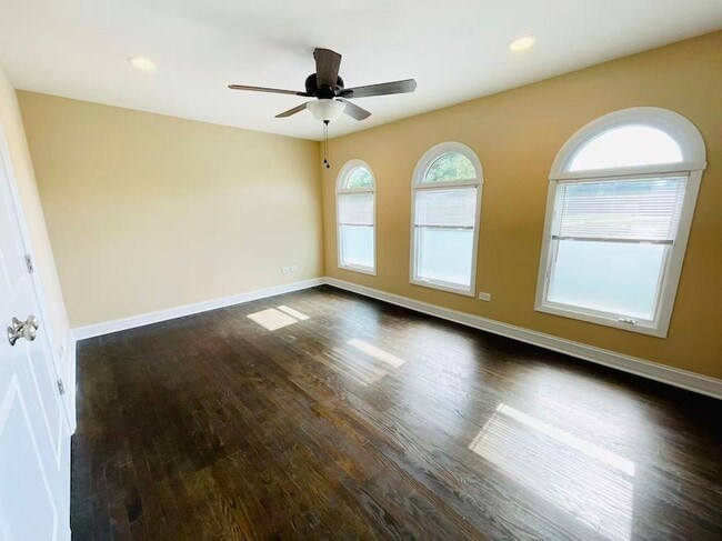 Photo - 406 S Lauder Ln