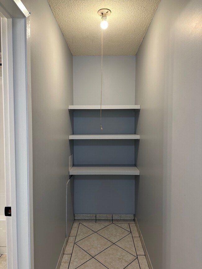 Photo - 9725-9130 130 Ave NW Unit 23