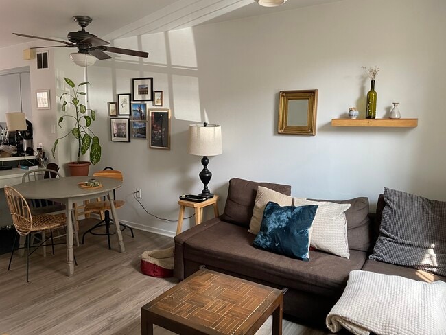 Photo - 2109 Clymer St