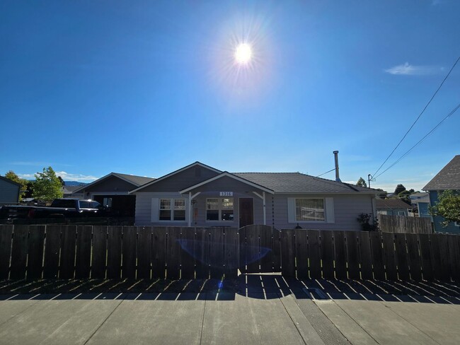 Photo - 3BD/2BA Fortuna home with over 850 SqFt of garage space!