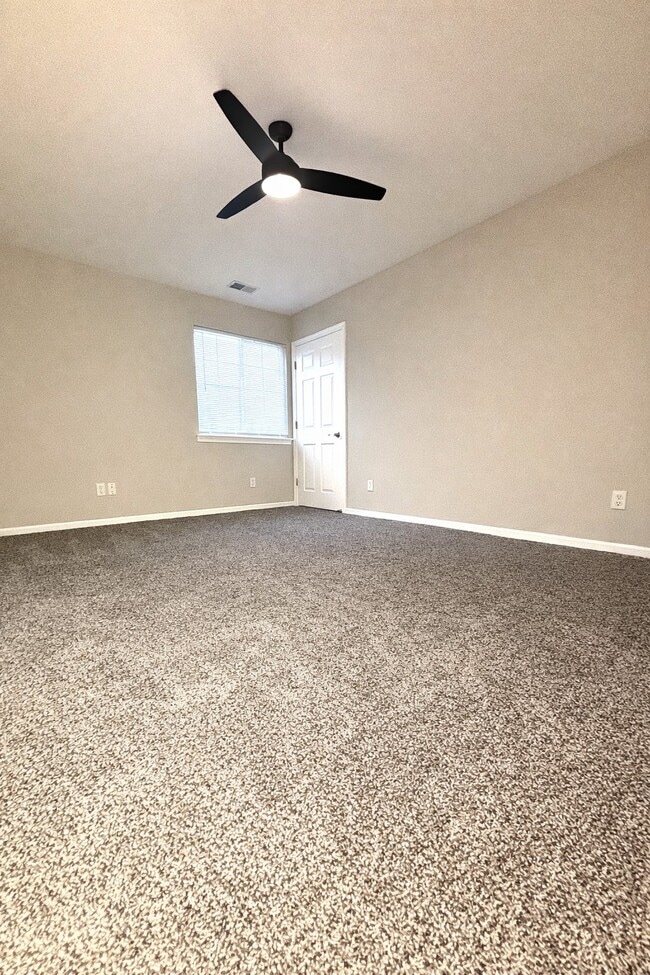 Photo - Keystone Lake Apartments