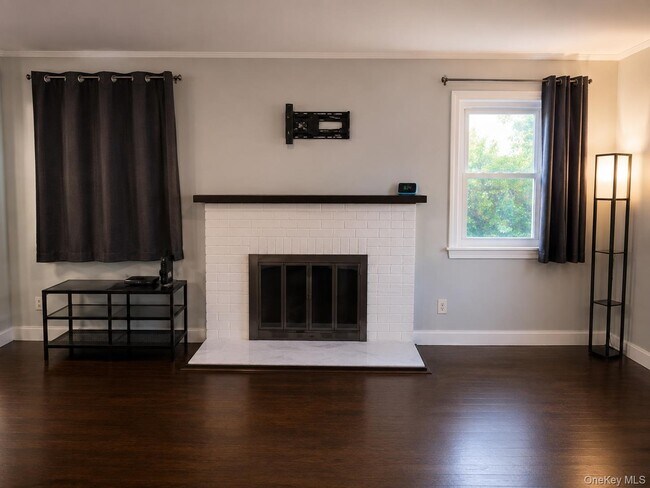 Photo - 187 Perry St