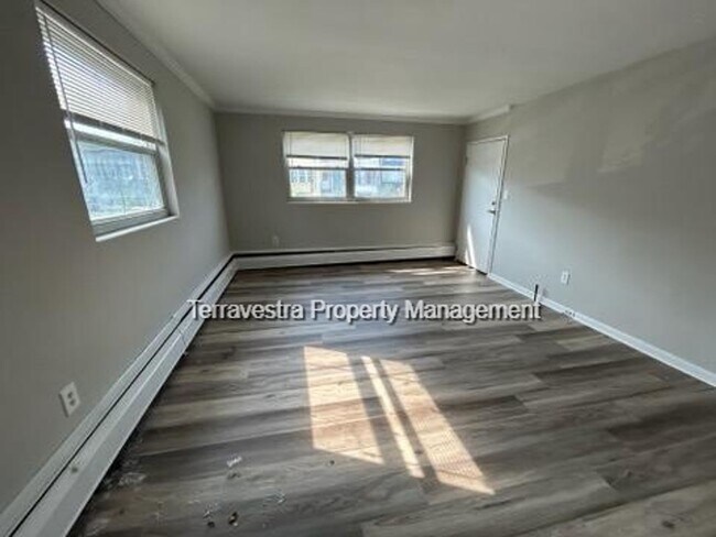 Photo - 6020 Highland Ave Unit 1