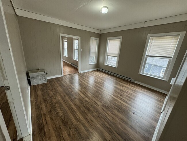 Photo - 8 Newport St Unit 2