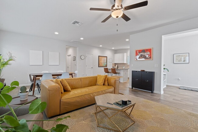 Photo - 10800 Blacket Dr