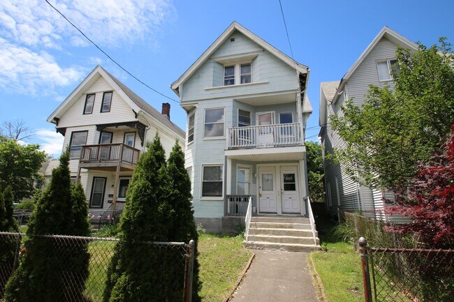 Photo - 198 Blatchley Ave Unidad 1st Fl