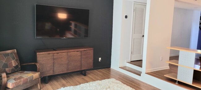 Photo - Welcome Home To the Four Seasons Condominiums of Winter Park.