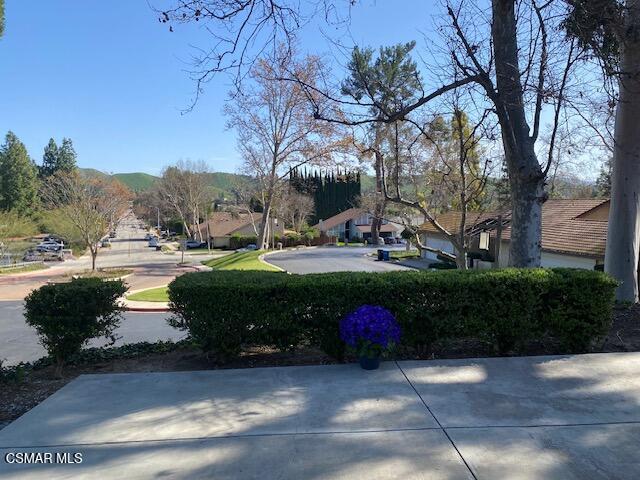 Photo - 132 Rosehedge Ln