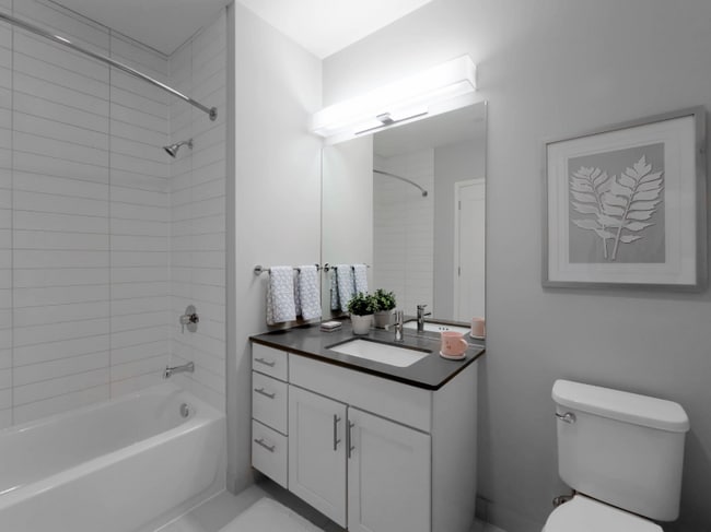 Photo - 11200 Westgate St Unidad 1111