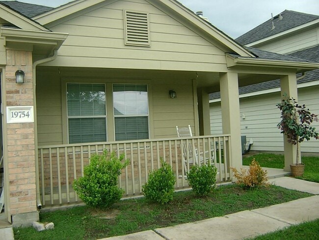 Photo - 19754 Cozy Cabbin Dr