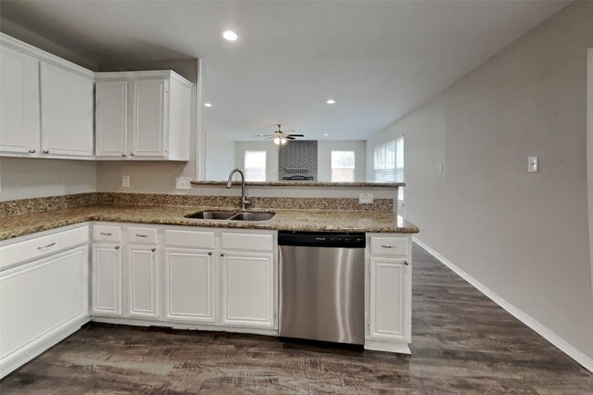 Photo - 4223 Shady Village Ct