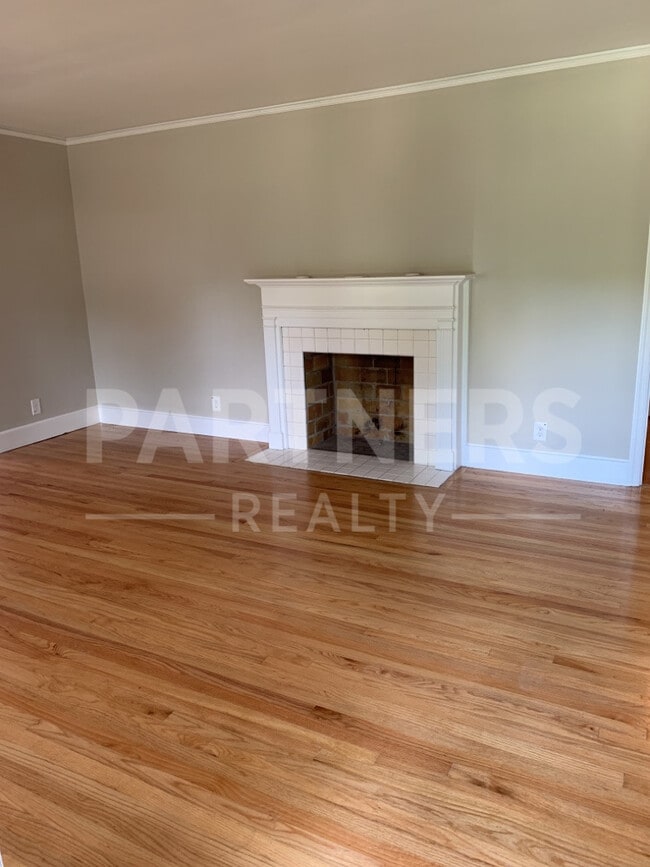 Photo - 2769 Pelzer Ave