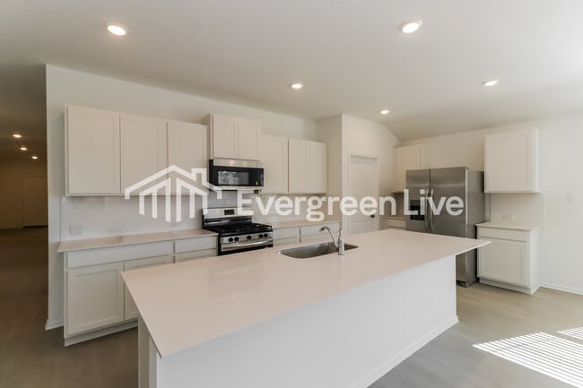 Photo - 1105 Nesting Bird Dr