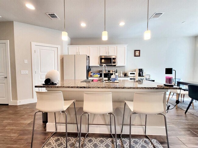 Photo - 11321 Gadsen Ln