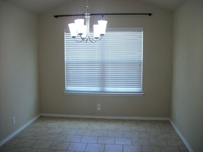 Photo - Great House in the Converse area!
