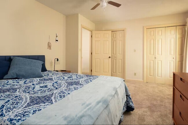 Photo - 120 Arcadia Ln