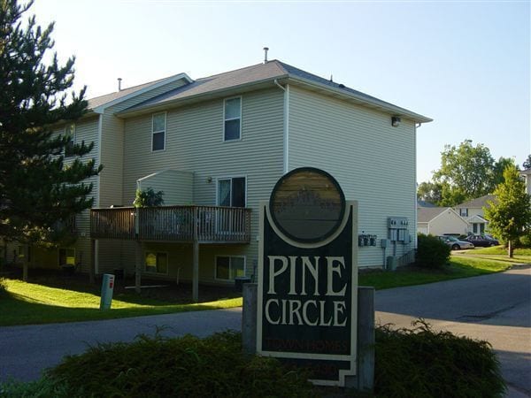 Pine Circle Townhomes