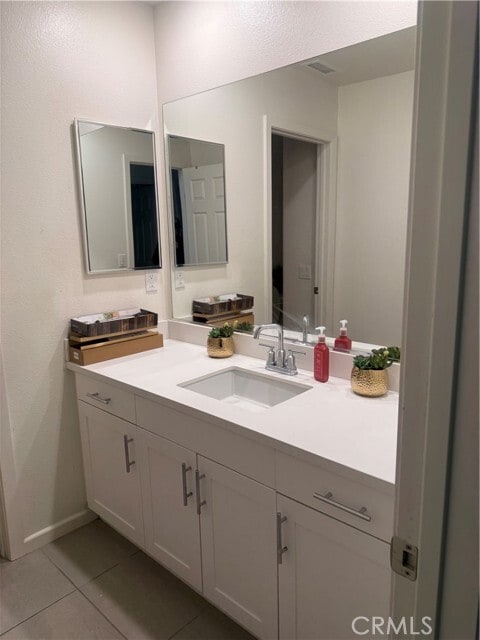 Photo - 467 W Buttercup Ln