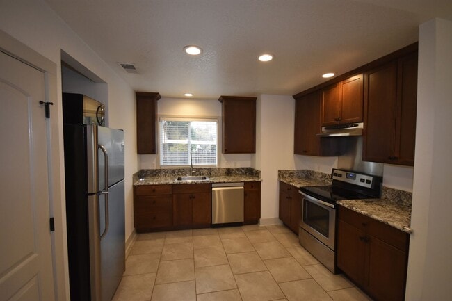 Photo - 1012 Bidwell St