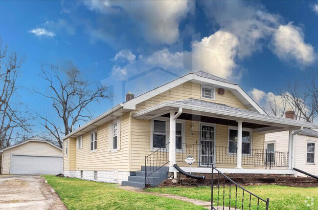 Building Photo - 3704 N Tacoma Ave Rental