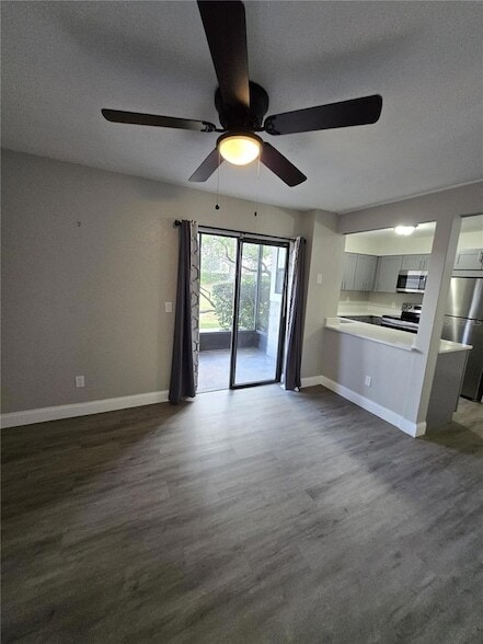 Photo - 3044 Antique Oaks Cir Unit 177