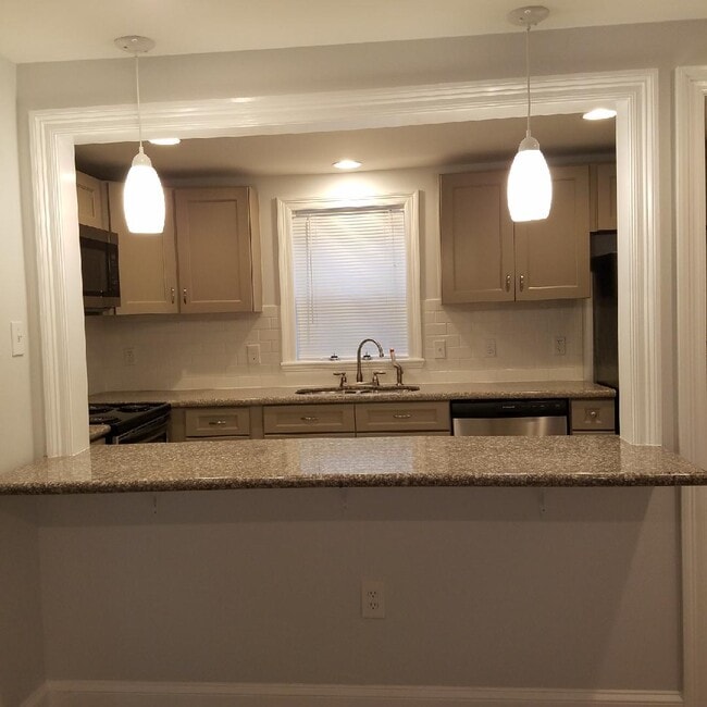 Photo - 3040 Fortin St Unit 3