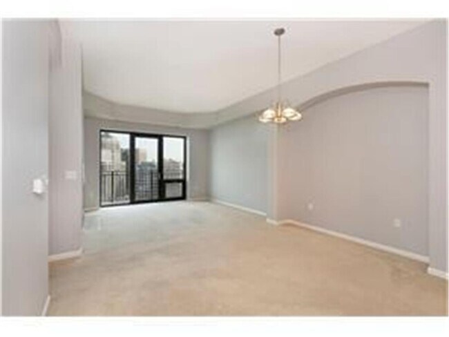 Photo - 500 500 E Grant St Unit 2409