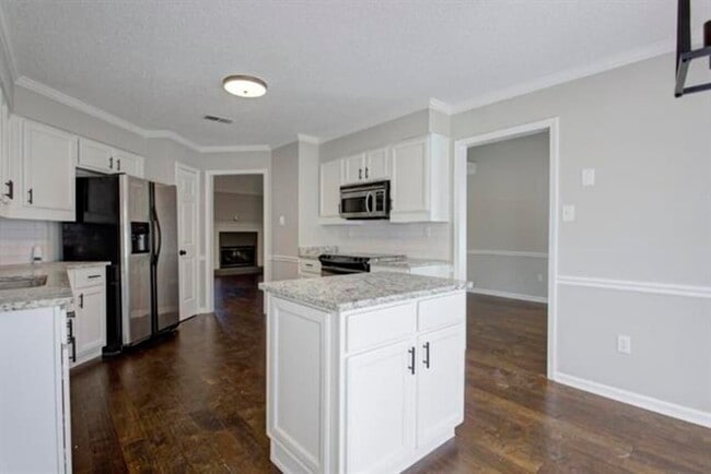 Photo - 6479 Stone Lake Dr