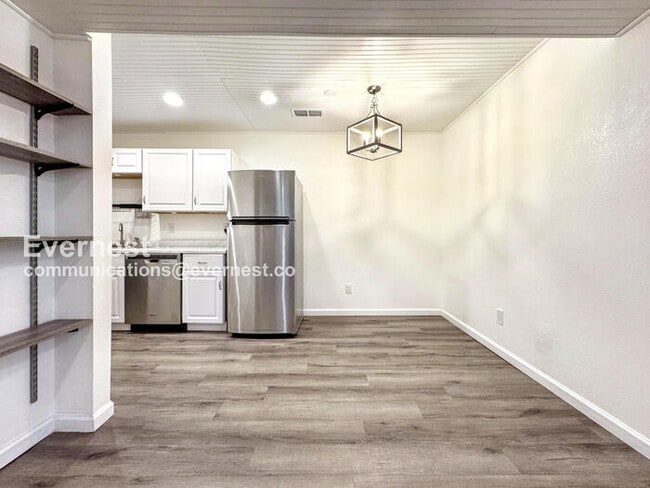 Photo - 5300 E Cherry Creek S Dr Unit APT 1403