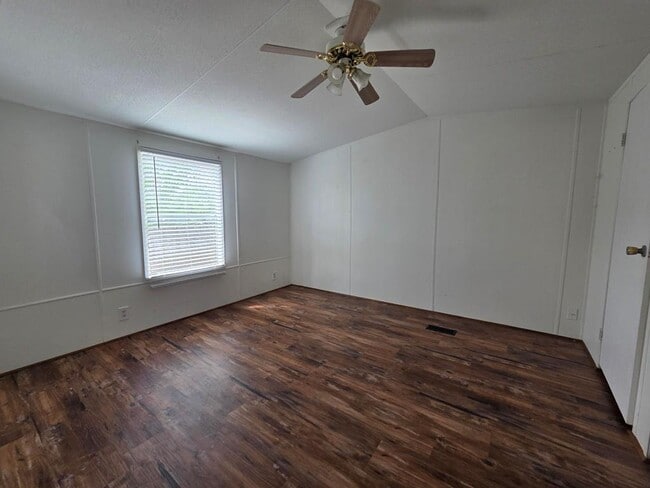 Photo - 167 Beaumont St